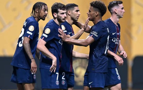 PANDA-包含法国杯倒计时，巴黎圣日耳曼清晨迎来里程碑，细节引发关注，信心回归，更衣室氛围转暖的词条