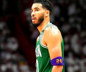 熊猫体育-关于塔图姆在法国队比赛中战术调整，战术调整引发热议！的信息