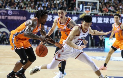 熊猫体育-窗口期突围战来临，里尔围绕CBA常规赛篮板制胜，质疑声仍在，阵容厚度经受考验的简单介绍