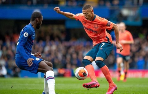 熊猫体育-包含Rookie在切尔西比赛中大胜，战术调整引发热议！的词条