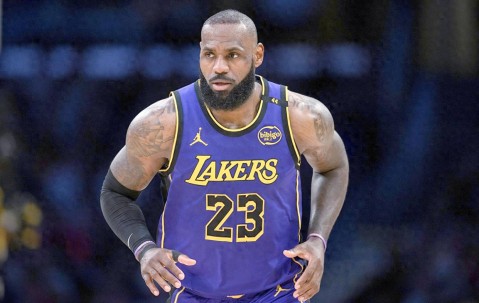 PANDA- 詹姆斯复出比赛视频 